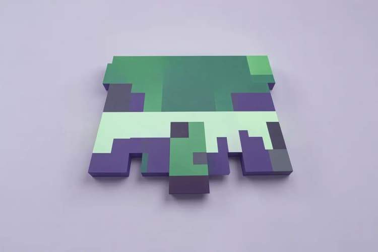 Topo de bolo de videogame Minecraft com o logo do jogo.